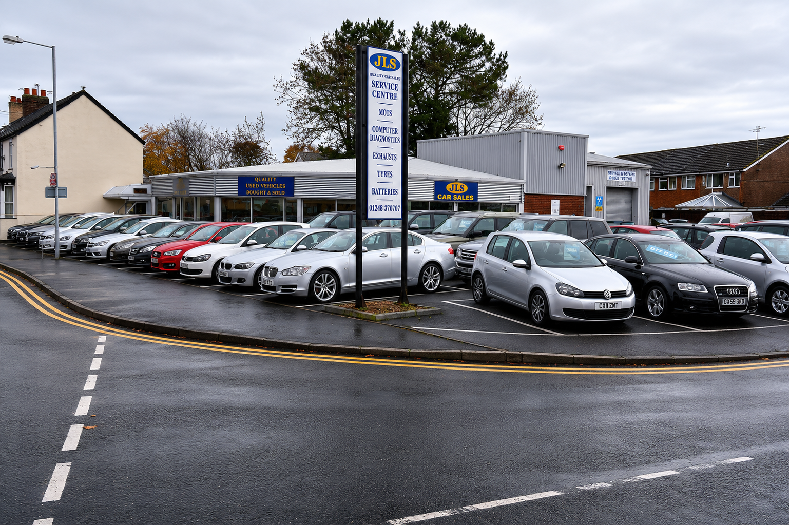JLS Prestige & Performance, Penrhosgarnedd